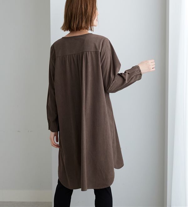 BELLUNA（ベルーナ）の「コーデュロイ素材ピンタック使いワンピース（その他ワンピース）」｜詳細画像