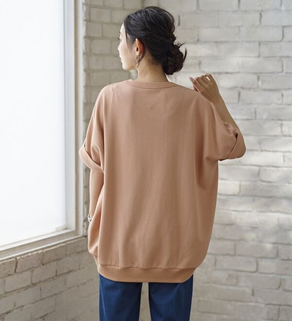 BELLUNA（ベルーナ）の「ヒンヤリ！ワッフル素材ゆったりプルオーバー（カットソー）」｜詳細画像