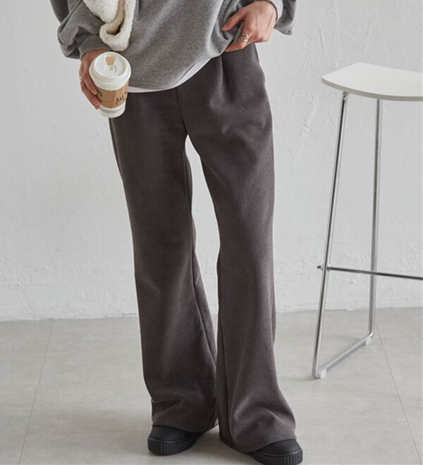 RANAN（ラナン）の「あったか裏ベロアニットコールフレアパンツ（フルレングスパンツ）」｜詳細画像