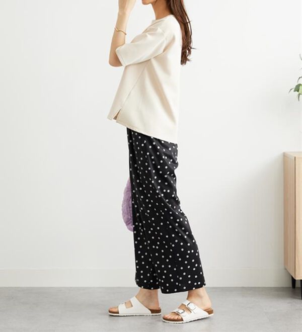 BELLUNA（ベルーナ）の「とろりん触感！ゆったりプルオーバー（カットソー）」｜詳細画像