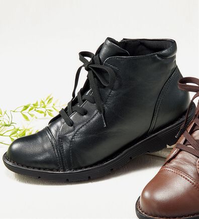 BELLUNA（ベルーナ）の「５Ｅ山羊革レースアップショートブーツ（ブーツ）」