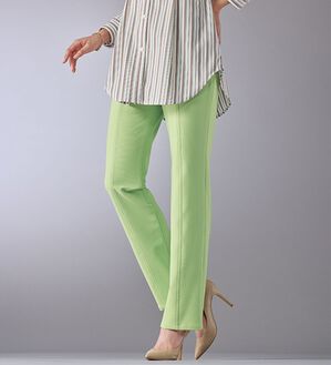 BELLUNA（ベルーナ）の「すっきり伸びる！ハイテンション美脚パンツ　ストレート（フルレングスパンツ）」｜ペールグリーン2