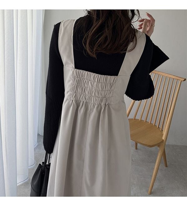 GeeRA（ジーラ）の「スクエアネックフレアージャンパースカート（ジャンパースカート）」｜詳細画像