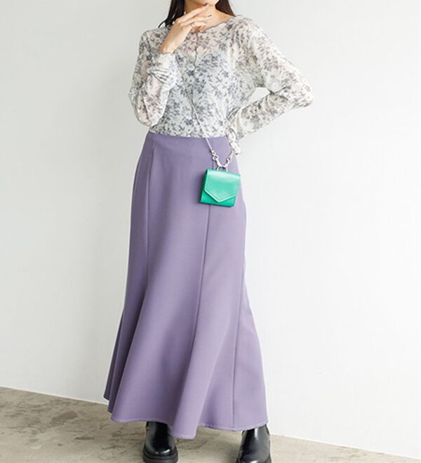 GeeRA（ジーラ）の「前後２ＷＡＹ花柄シアートップス（カットソー）」｜詳細画像