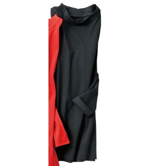 VINNO（ヴィノ）の「＜日本製＞シルクプロテイン加工・超長綿プルオーバー（カットソー）」｜ブラック