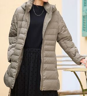 BELLUNA（ベルーナ）の「細見え！フレンチダウン使いロング丈コート（ロングコート）」｜ライトグレー