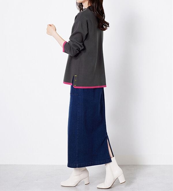 BELLUNA（ベルーナ）の「金ボタン使い配色ニットプルオーバー（ニット・セーター）」｜詳細画像