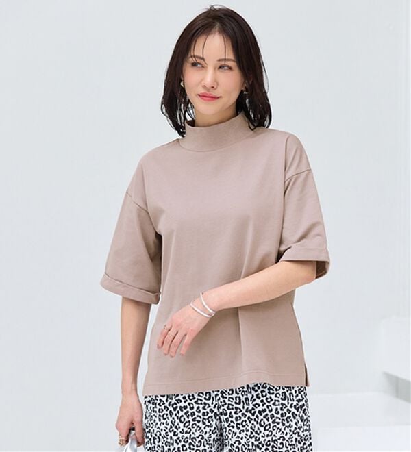 BELLUNA（ベルーナ）の「小顔見せ！ヒンヤリハイネックオーバーサイズＴシャツ（Tシャツ）」｜詳細画像