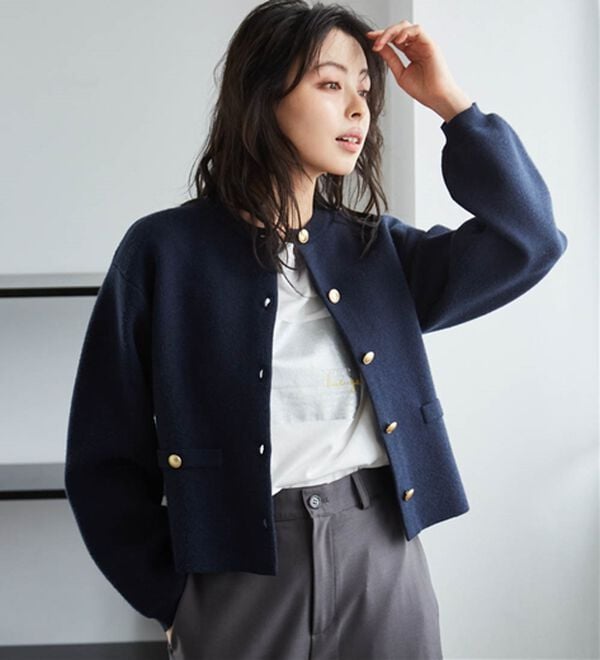 RANAN（ラナン）の「【4つの機能付き】洗える！ゴールド調ボタンニットカーディガン（ニットカーディガン）」｜詳細画像