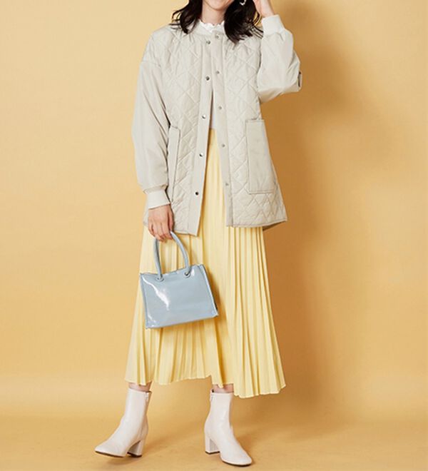 BELLUNA（ベルーナ）の「軽い着心地！ビッグポケット付キルトコート（ハーフコート）」｜詳細画像