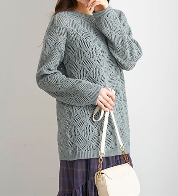 BELLUNA（ベルーナ）の「リーフ柄透かし編ニットチュニック（チュニック）」｜詳細画像