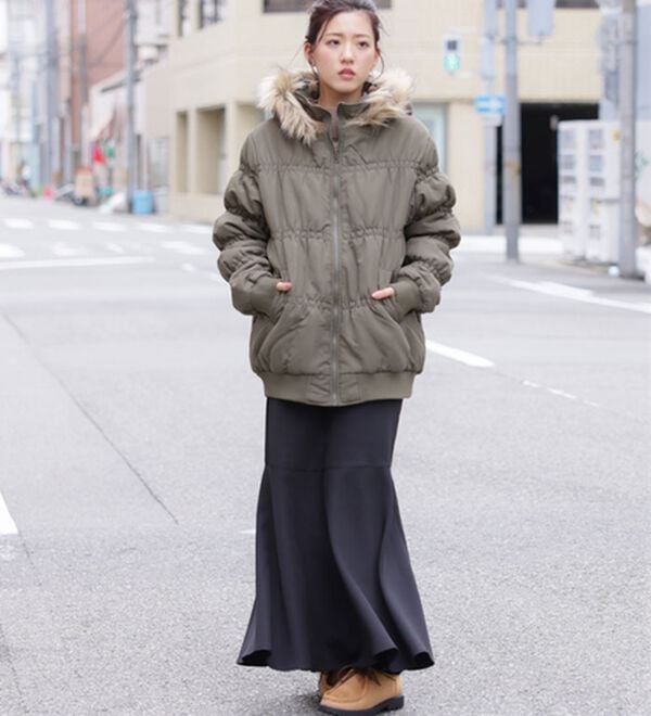 A HAPPY MARILYN（アハッピーマリリン）の「【Ｌ～６Ｌ】細魅せステッチ！ファーフード付中綿ロングコート（ロングコート）」｜詳細画像