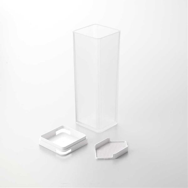 iellio（イエリオ）の「タワー　水はね防止フィルター付両方から注げる冷水筒＜ｔｏｗｅｒ山崎実業＞（その他キッチン用品）」｜詳細画像