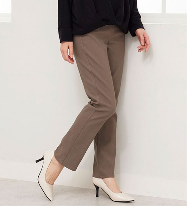 BELLUNA（ベルーナ）の「裏起毛ツイル素材ストレッチパンツ（フルレングスパンツ）」｜詳細画像