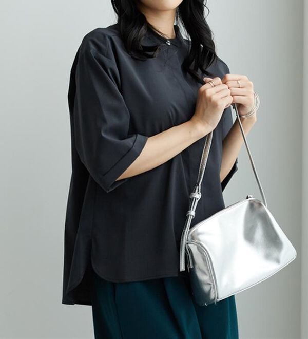 BELLUNA（ベルーナ）の「風通り抜ける！スースーブラウス（ブラウス）」｜詳細画像