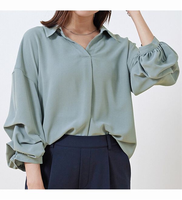 BELLUNA（ベルーナ）の「袖タックデザインスキッパーシャツ（シャツ）」｜詳細画像