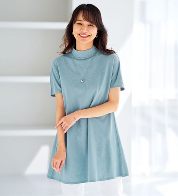 BELLUNA（ベルーナ）の「ヒンヤリ！かのこ素材後ろボタンチュニック（チュニック）」｜サックス