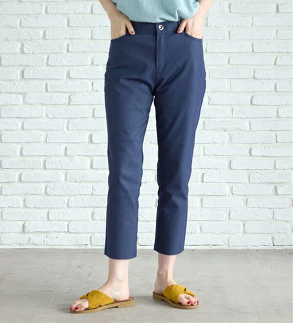 BELLUNA（ベルーナ）の「 【接触冷感】【選べる2丈】サラリ裏メッシュ美脚アンクルパンツ（フルレングスパンツ）」｜詳細画像