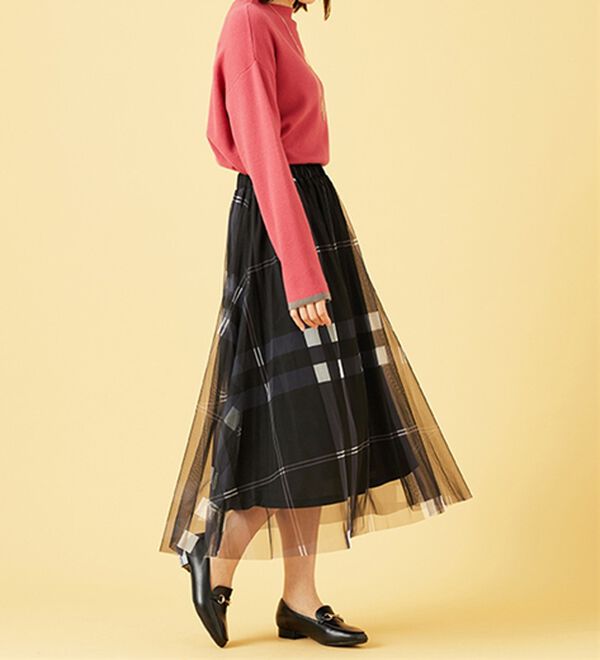 BELLUNA（ベルーナ）の「チュール素材上品プリントフレアースカート（ロングスカート）」｜詳細画像