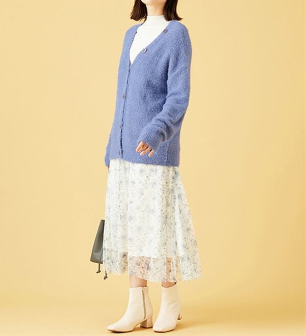 BELLUNA（ベルーナ）の「上品見え！ふんわりシャギーカーディガン（ニットカーディガン）」｜詳細画像