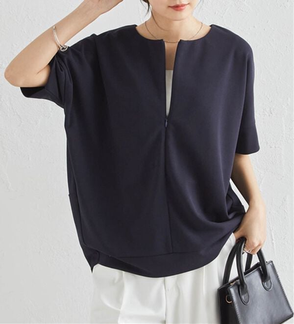 RANAN（ラナン）の「【4つの機能付】ひんやりハーフジップコクーンチュニック（チュニック）」｜詳細画像