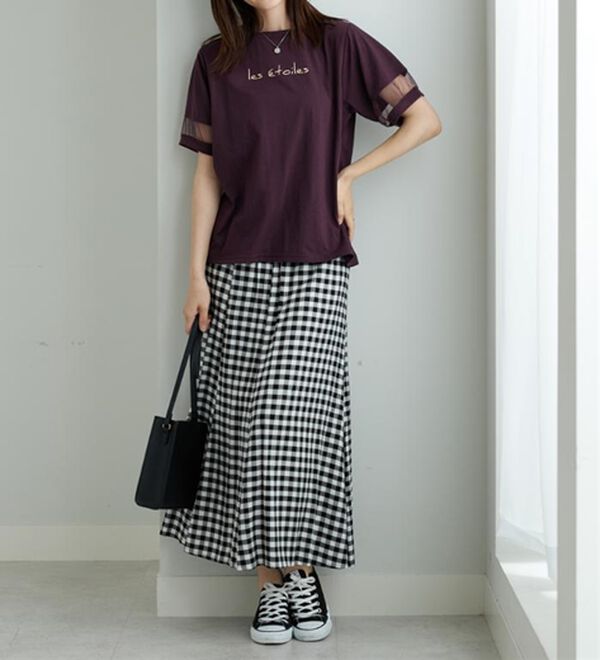 BELLUNA（ベルーナ）の「【接触冷感】ヒンヤリ冷感！箔プリントロゴプルオーバー（カットソー）」｜詳細画像