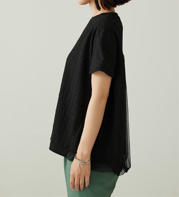 BELLUNA（ベルーナ）の「ジャカード素材チュール重ねプルオーバー（カットソー）」｜詳細画像