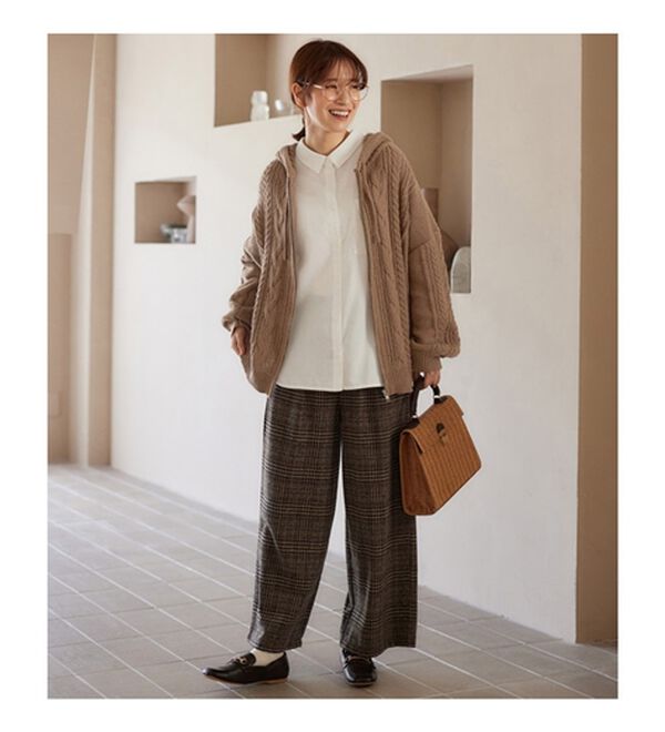 Viola e Viola（ヴィオラ エ ヴィオラ）の「ゆるっとあったかケーブルニットパーカー（パーカー）」｜詳細画像