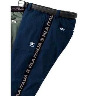 「＜フィラ＞のびのびニットテーパードパンツ（メンズフルレングスパンツ）」｜ネイビー