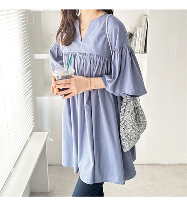 GeeRA（ジーラ）の「フレアー袖キーネックブラウス（ブラウス）」｜詳細画像