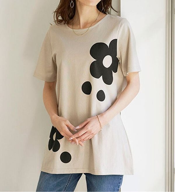 BELLUNA（ベルーナ）の「ひんやリッチコットン大人のプリントロング丈Ｔシャツ（カットソー）」｜詳細画像