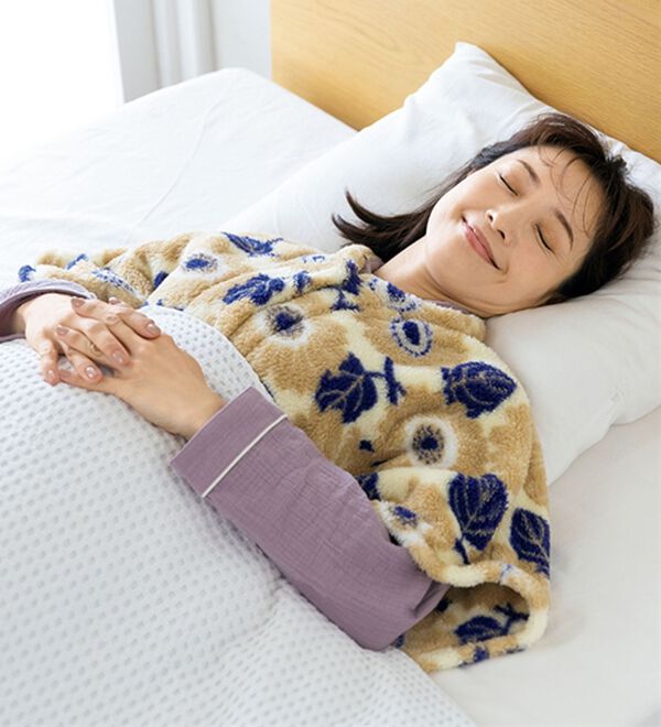 ルフラン（ルフラン）の「【２色組】ほっこり花柄のくつろぎポンチョ（パジャマ・ルームウェア）」｜詳細画像