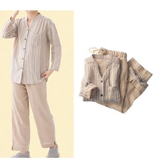 LAVIENNE（ラヴィエンヌ）の「【オーガニックコットン使用】綿１００％Ｗガーゼのルームパジャマ（パジャマ・ルームウェア）」｜ベージュ