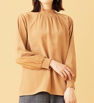 BELLUNA（ベルーナ）の「衿＆袖ニット使い美人顔ブラウス（ブラウス）」