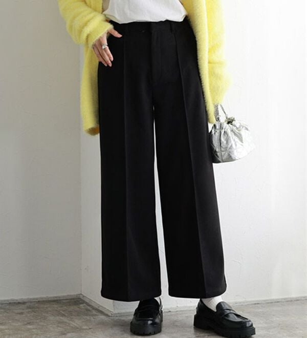 Pierrot（ピエロ）の「カット起毛ピンタックワイドパンツ（ワイドパンツ・ガウチョ）」｜詳細画像