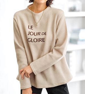 BELLUNA（ベルーナ）の「ふんわり裏起毛ニットソーロゴプルオーバー（カットソー）」｜詳細画像