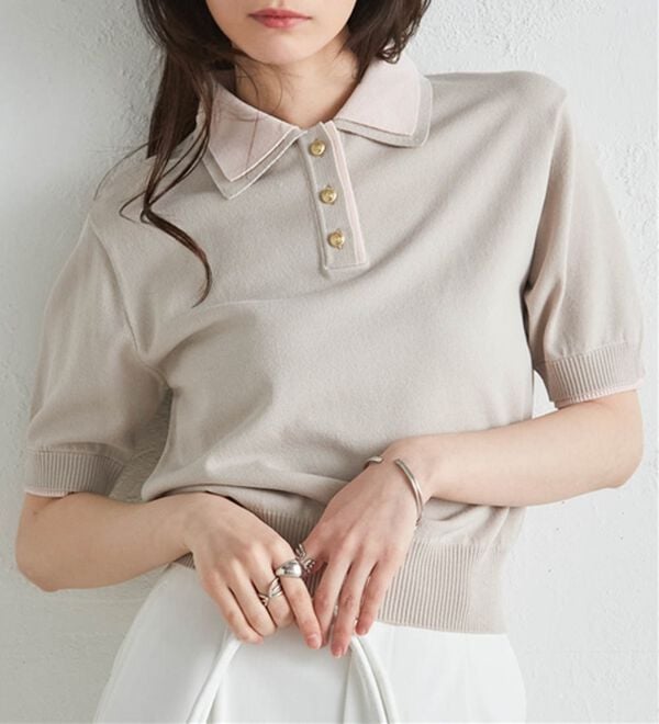 RANAN（ラナン）の「ダブルカラーポロニット（ニット・セーター）」｜グレージュ系