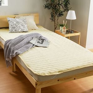 iellio（イエリオ）の「【８日間限定価格】タオル地が気持ちいい！綿１００％敷パッド＜オールシーズン・天然素材・洗える・乾きやすい＞（敷パッド）」｜アイボリー