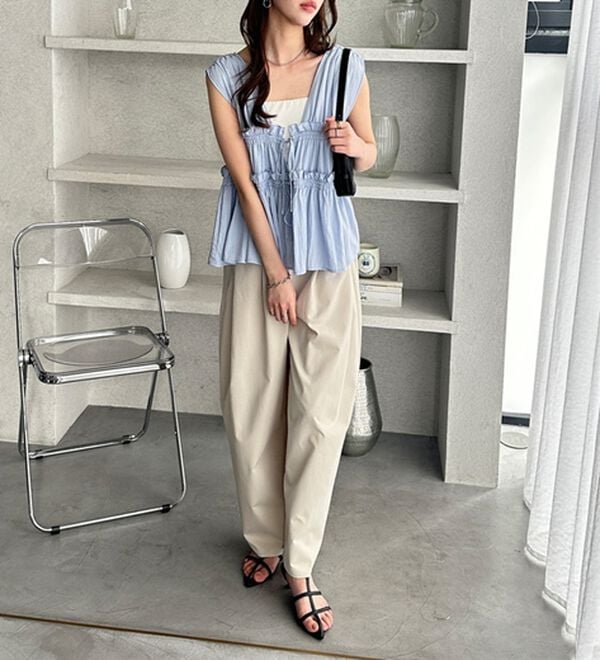 GeeRA（ジーラ）の「ギャザーリボンノースリブラウス（ブラウス）」｜詳細画像