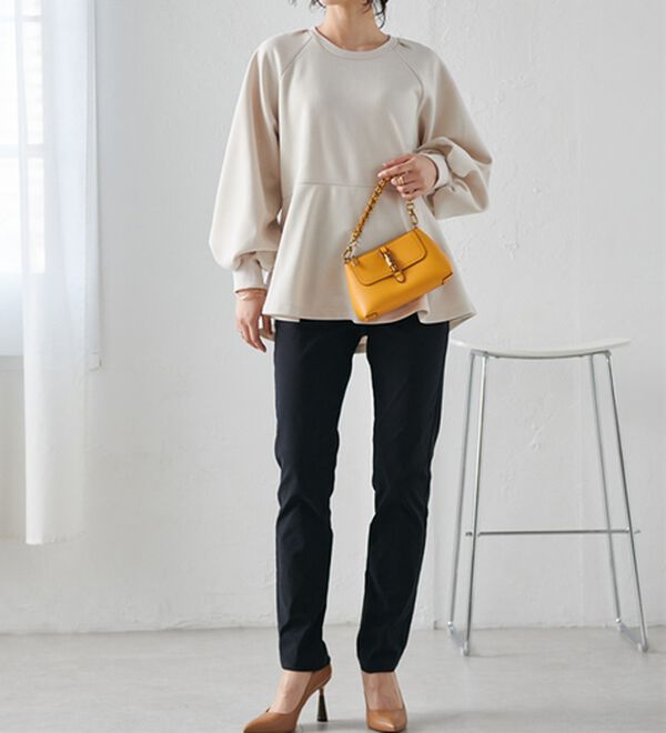 RANAN（ラナン）の「ボリュームスリーブペプラムスウェット（カットソー）」｜詳細画像