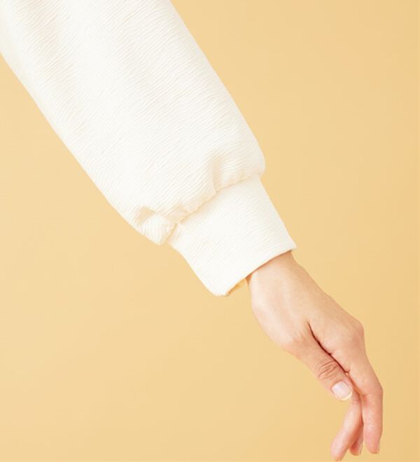 BELLUNA（ベルーナ）の「ジャカード素材肩ボタンプルオーバー（カットソー）」｜詳細画像