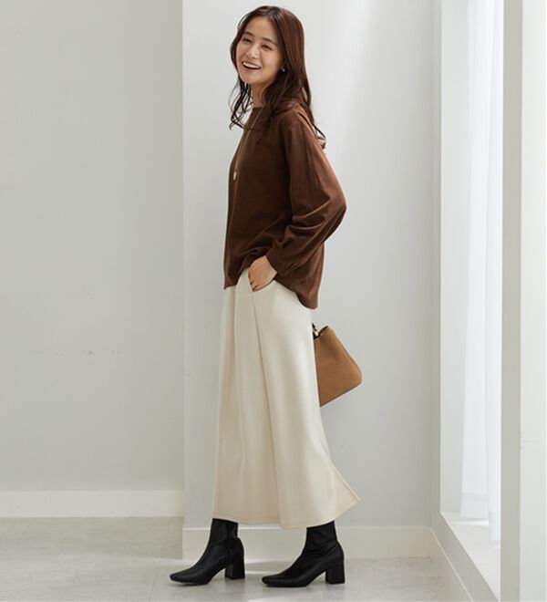 BELLUNA（ベルーナ）の「ふんわりコーデュロイ素材プルオーバー（カットソー）」｜詳細画像