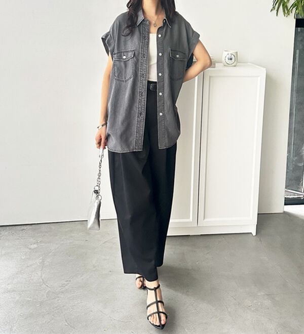 GeeRA（ジーラ）の「着回し自在！フレンチスリーブデニムシャツ（シャツ）」｜詳細画像