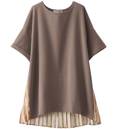 BELLUNA（ベルーナ）の「バックプリーツ使いプルオーバー（カットソー）」