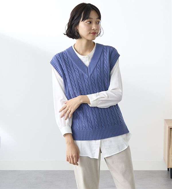 BELLUNA（ベルーナ）の「ニットベストアンサンブル（ベスト）」｜詳細画像