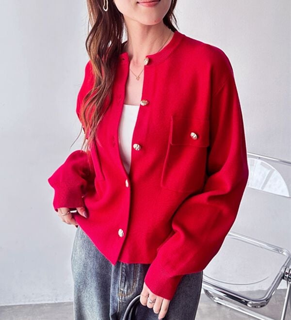 GeeRA（ジーラ）の「ロングシーズン使える！ゴールド調ボタンニットカーデ（ニットカーディガン）」｜詳細画像