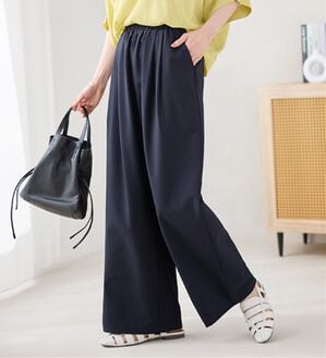 Viola e Viola（ヴィオラ エ ヴィオラ）の「風が通り抜ける！サッカーワイドパンツ（ワイドパンツ・ガウチョ）」｜ネイビー