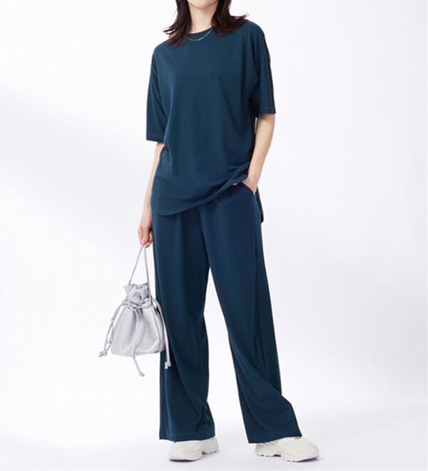 BELLUNA（ベルーナ）の「ひんやり！綿混裾ラウンドプルオーバー（カットソー）」｜詳細画像