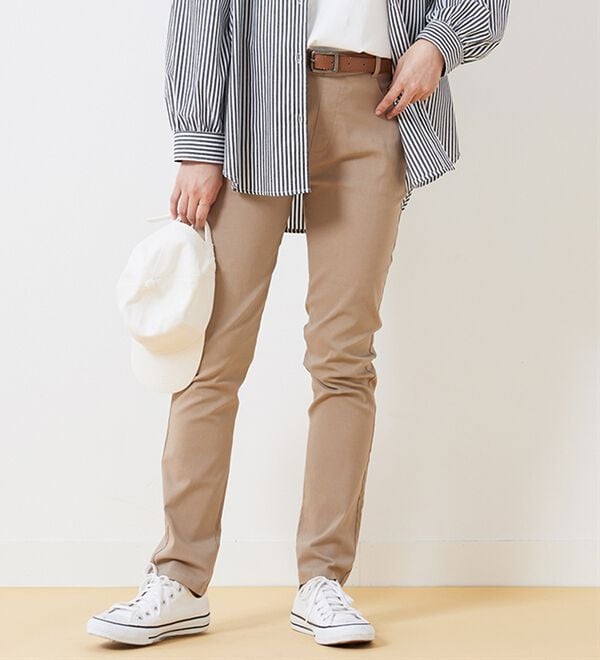 BELLUNA（ベルーナ）の「チノ見えストレッチ素材スリムパンツ（フルレングスパンツ）」｜詳細画像