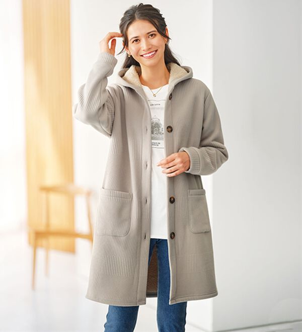 BELLUNA（ベルーナ）の「ボーダージャカード裏ボアカーディガン（ロングコート）」｜グレージュ